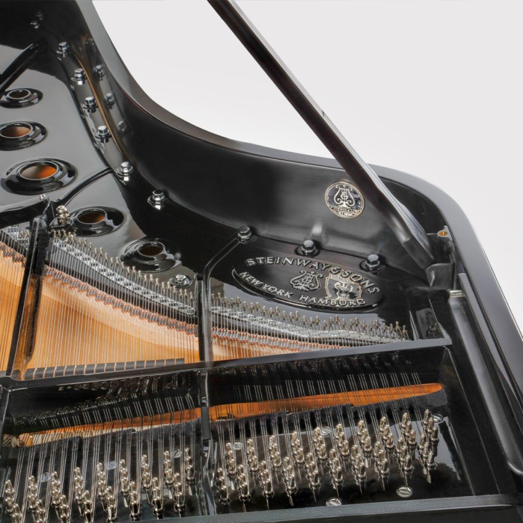 Jet Noir Model B 30A7023 square g